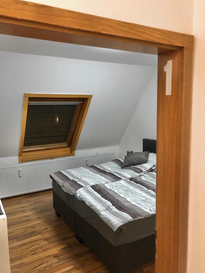 Kaiser Homestay ニュルンベルク エクステリア 写真