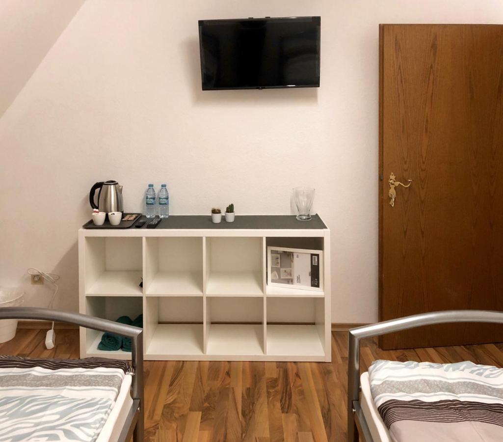 Kaiser Homestay ニュルンベルク エクステリア 写真
